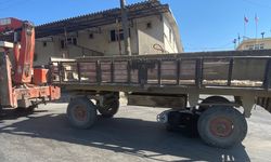 Antalya'da traktörle çarpışan motosikletin sürücüsü yaralandı