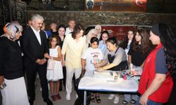 "Gezen Sinema Tırı" Adana'da sinemaseverlerle buluştu