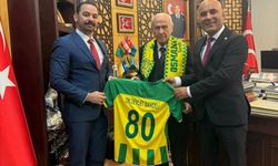 Osmaniyespor, Devlet Bahçeli’ye Onursal Başkanlık Verdi