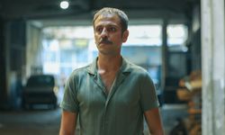 Erkan Kolçak Köstendil Kimdir?