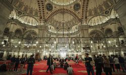 Osmaniye'de Mevlid Kandili Namazı Nasıl Kılınır?