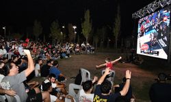 Türkiye Almanya Finali Osmaniye’de Dev Ekranlardan İzlenerek Milli Heyecan Yaşandı