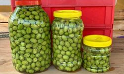 Evde Doğal Yeşil Zeytin Tarifi: 4 Kolay Adım