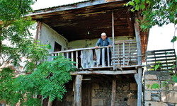 Osmaniye’nin Eski Evlerinden Yüreğe Dokunan Bir Kare