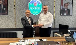 Abbas Yeşildemir’den Başkan İba’ya Teşekkür Plaketi