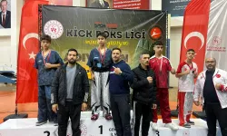 Düziçili Sporculardan Kick Boks'ta Büyük Başarı