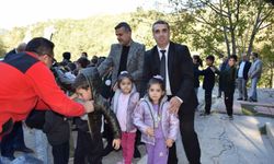 Andırın’da 1820 Öğrenciye Mont Yardımı Yapıldı