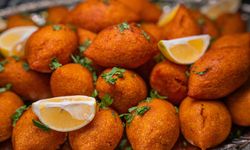 İçli Köfte Hamuru Nasıl Olmalı? Dağılmayan İçli Köfte İçin Tam Ölçülü Tarif