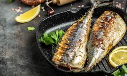 Osmaniyelilere Ocakta Çıtır Uskumru Tarifi