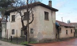 Osmaniye’nin eski evleri ve sokakları geçmişi yaşatıyor