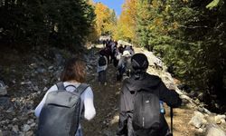 Tırıl Yaylası’nda 50 Genç Doğa Yürüyüşünde Buluştu