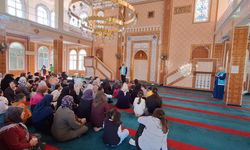 Osmaniye’de Yetimlere Destek: ‘Unutursan Yetim Kalır’