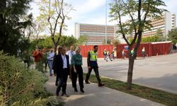 Akdeniz Üniversitesi Rektörü Prof. Dr. Özkan, üniversite hastanesinin inşaat alanını gezdi