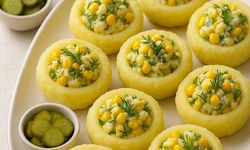 Çanak Patates Salatası – Sofraların Yeni Gözdesi