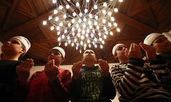 Gaziantep ve çevre illerde Regaip Kandili idrak edildi