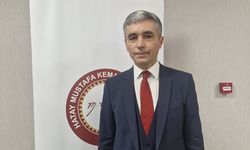 Hatay'da 'Doğu Akdeniz'de Güvenlik, Ticaret ve Yaşam' söyleşisi düzenlendi