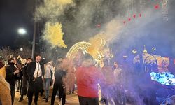 Adana ve Mersin'de yeni yıl kutlandı