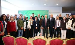 Adana'da Yeşilayın öncülüğündeki 'Bağımsız Genç Fikirler' projesi tanıtıldı