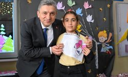 Antalya, Muğla, Isparta ve Burdur'da karne heyecanı yaşandı