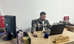 Hatay'da gazeteci yetiştiren akademisyenler AA'nın 'Yılın Kareleri' oylamasına katıldı