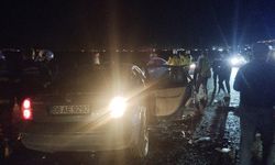 Hatay'da otomobil ile minibüsün çarpıştığı kazada 1 kişi öldü, 5 kişi yaralandı