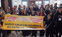 Kaymakam Dolu’dan Kitap Okuyan Öğrencilere Ankara Gezisi