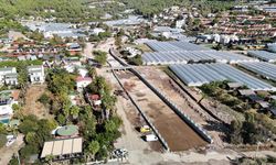 Kumluca'da taşkın kontrol tesisinin 1. kısmı tamamlandı