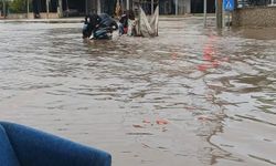 Osmaniye Sele Teslim Sağanak Yağış Hayatı Felç Etti