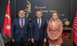 Başkan Yücel’den CHP Lideri Özgür Özel’e Ankara Ziyareti