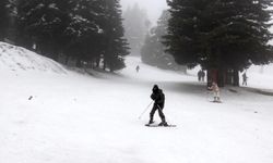 Uludağ hafta sonu tatilcilerle doldu