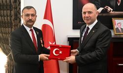 Vali Serdengeçti Gazileri Ağırladı