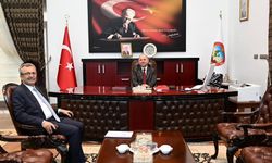 Ellek Belediye Başkanı’ndan Vali Serdengeçti’ye Ziyaret