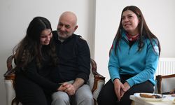 6 ŞUBAT DEPREMLERİNİN ÜÇÜNCÜ YILI - Depremin 133. saatinde kendilerini hayata bağlayan gönüllü ile buluştular