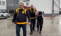 Adana'da sahte kimliklerle kredi kullanan şebekeye yönelik operasyonda 12 zanlı tutuklandı