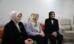 AK Parti Genel Başkan Yardımcısı Kaya, depremzede ailenin iftar sofrasına konuk oldu