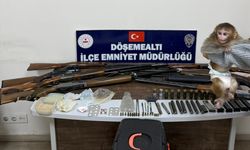 Antalya'da düzenlenen uyuşturucu operasyonunda 3 kişi gözaltına alındı