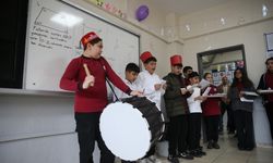 Hatay'da okul koridorları ramazan için süslendi