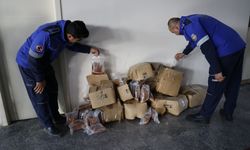 Hatay'da otogarda bulunan 100 kilogram bozulmuş kabak tatlısı imha edildi