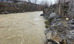 Isparta'da derede erkek cesedi bulundu