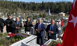 İYİ Parti Osmaniye’den Deprem Şehitlerine Ziyaret