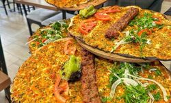 Lahmacun Arası Kebap Tartışması: Yenilir mi, Yenilmez mi?