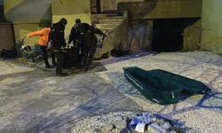 Mersin'de bir genç evin banyosunda ölü bulundu
