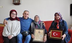 Mersin'de ölen emekli polisin ailesi, Bakan Yerlikaya'nın taziye mesajıyla duygulandı