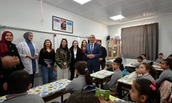 Osmaniye Vakfı’ndan Issızca Okuluna Kitap Desteği