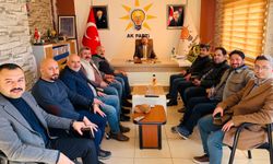 AK Parti Düziçi İlçe Başkanı Turgut Kararmaz, basın mensuplarıyla bir araya geldi.