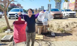 Adana'da Mahalleli Susuzluğa İsyan Etti