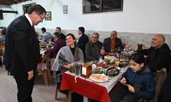 Antalya Esnaf ve Sanatkarlar Odaları Birliği ilçelerde iftar programları düzenledi