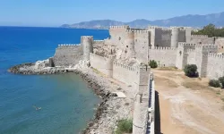 Türkiye’nin En İyi Korunan Denizde Açılan  Tarihi Kalesi