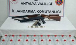 Antalya'da 160 litre kaçak alkol ele geçirildi