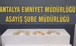 Antalya'da kendini MİT mensubu olarak tanıtarak dolandırıcılık yapan şüpheli tutuklandı